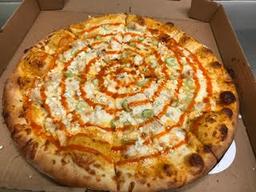 Britt's Blazing Buffalo Pizza
